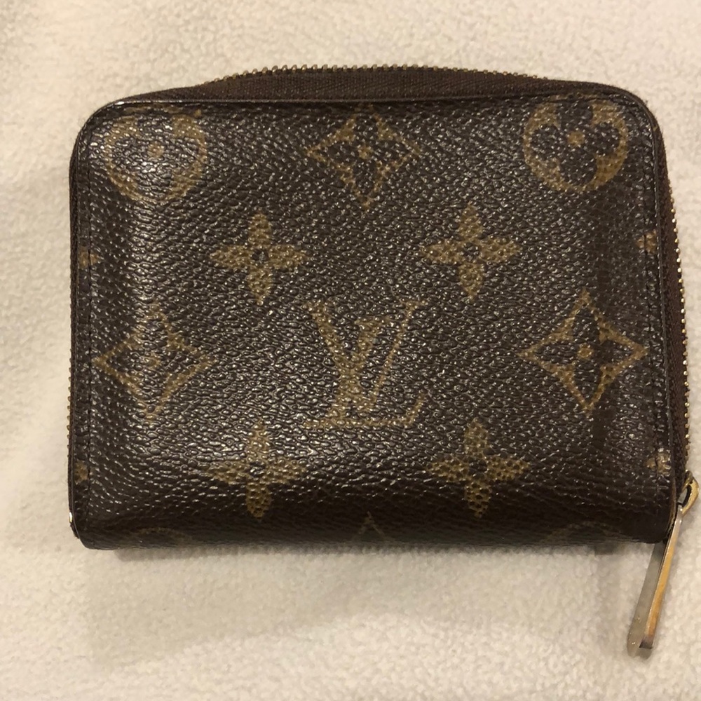 Authentic LV wallet